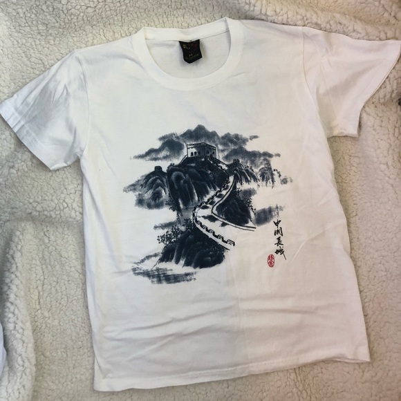 Tops - Great Wall of China T-shirt